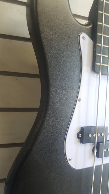 Bajo 4